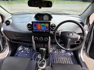 Toyota IST 2023 Silver