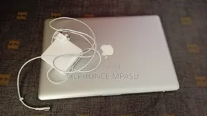 Laptop Apple MacBook 2012 8GB Intel Core i7 HDD 500GB