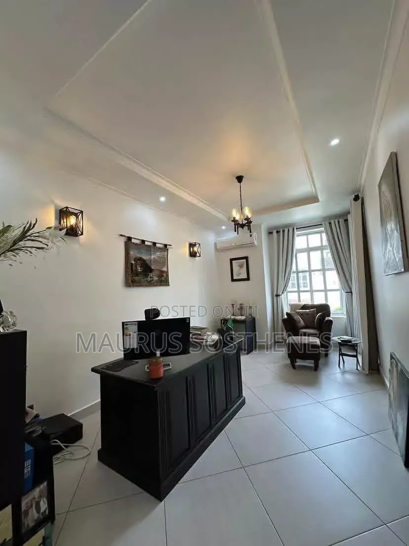 Furnished 5bdrm Villa in Mikocheni for rent
