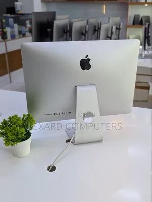 Desktop Computer Apple iMac 16GB Intel Core i5 SSD 256GB