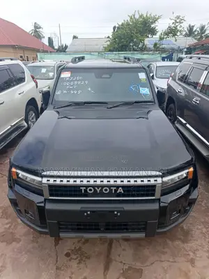Toyota Land Cruiser Prado 2024 Black