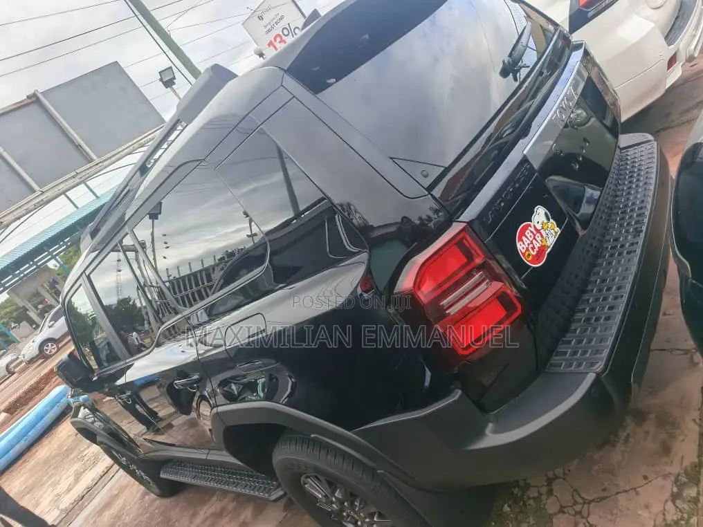 Toyota Land Cruiser Prado 2024 Black