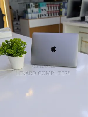 Laptop Apple MacBook 2016 8GB Intel Core i5 SSD 512GB