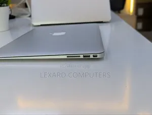 Laptop Apple MacBook Air 2015 8GB Intel Core i5 SSD 128GB