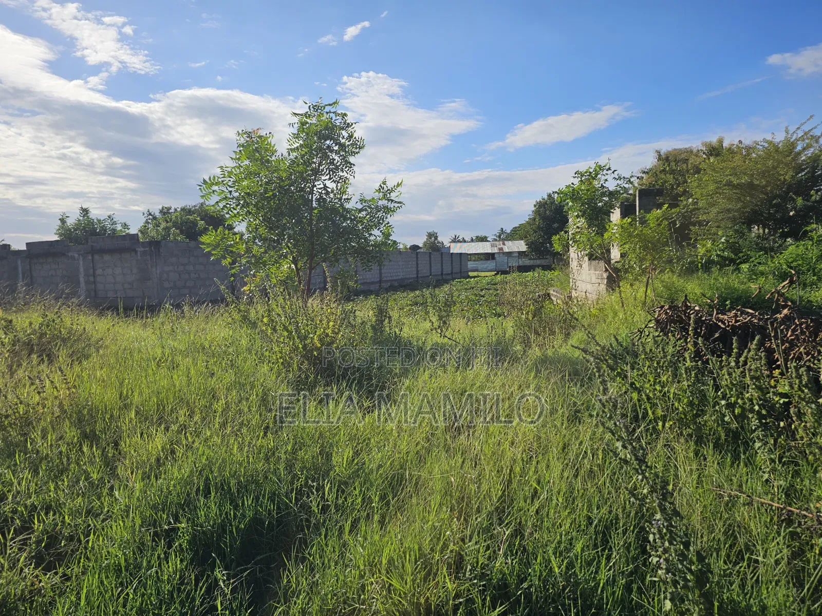 Kiwanja Kinauzwa, Plot for Sale