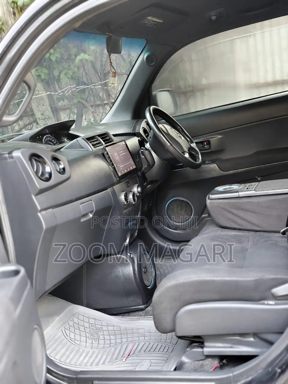 Toyota bB 2006 Black