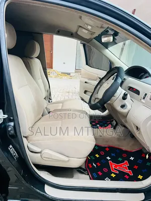 Toyota Raum 2010 Black