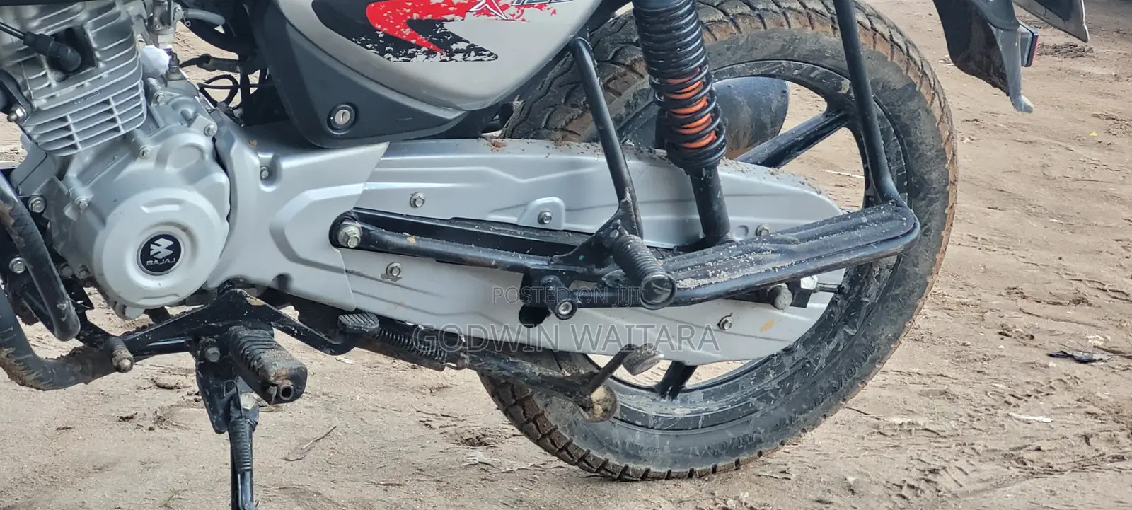 Bajaj Boxer X125 2025 Black
