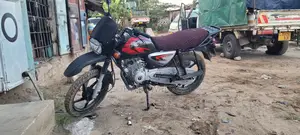 Bajaj Boxer X125 2025 Black