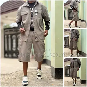 Dickies Set Comfortable and Stylish for Everyday
