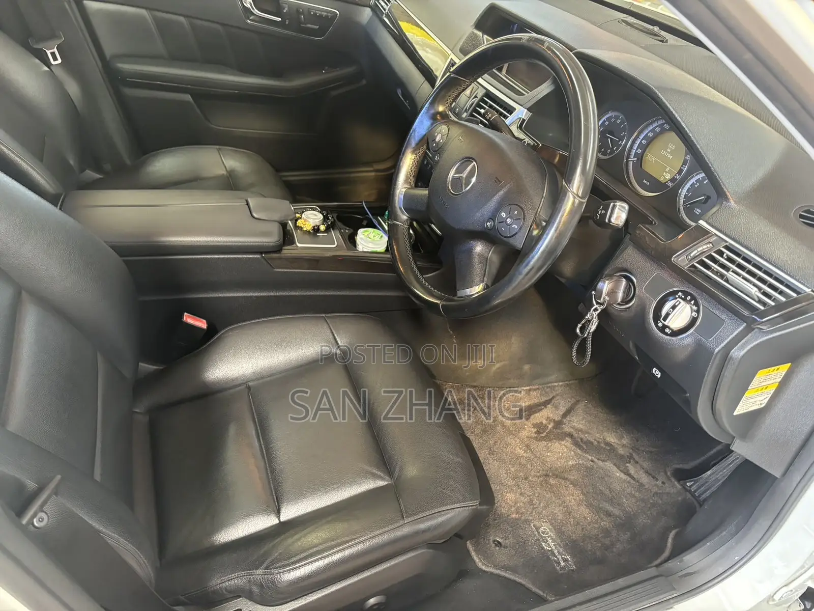 Mercedes-Benz E300 2010 White