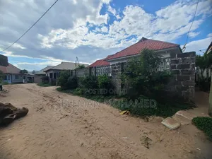Furnished 3bdrm House in Biriani Real Estate, Chamazi for sale
