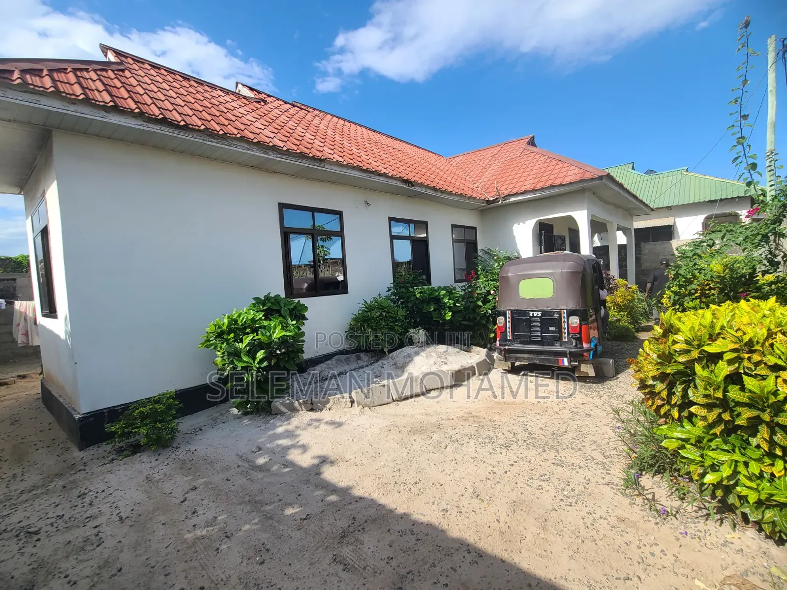 Furnished 3bdrm House in Biriani Real Estate, Chamazi for sale