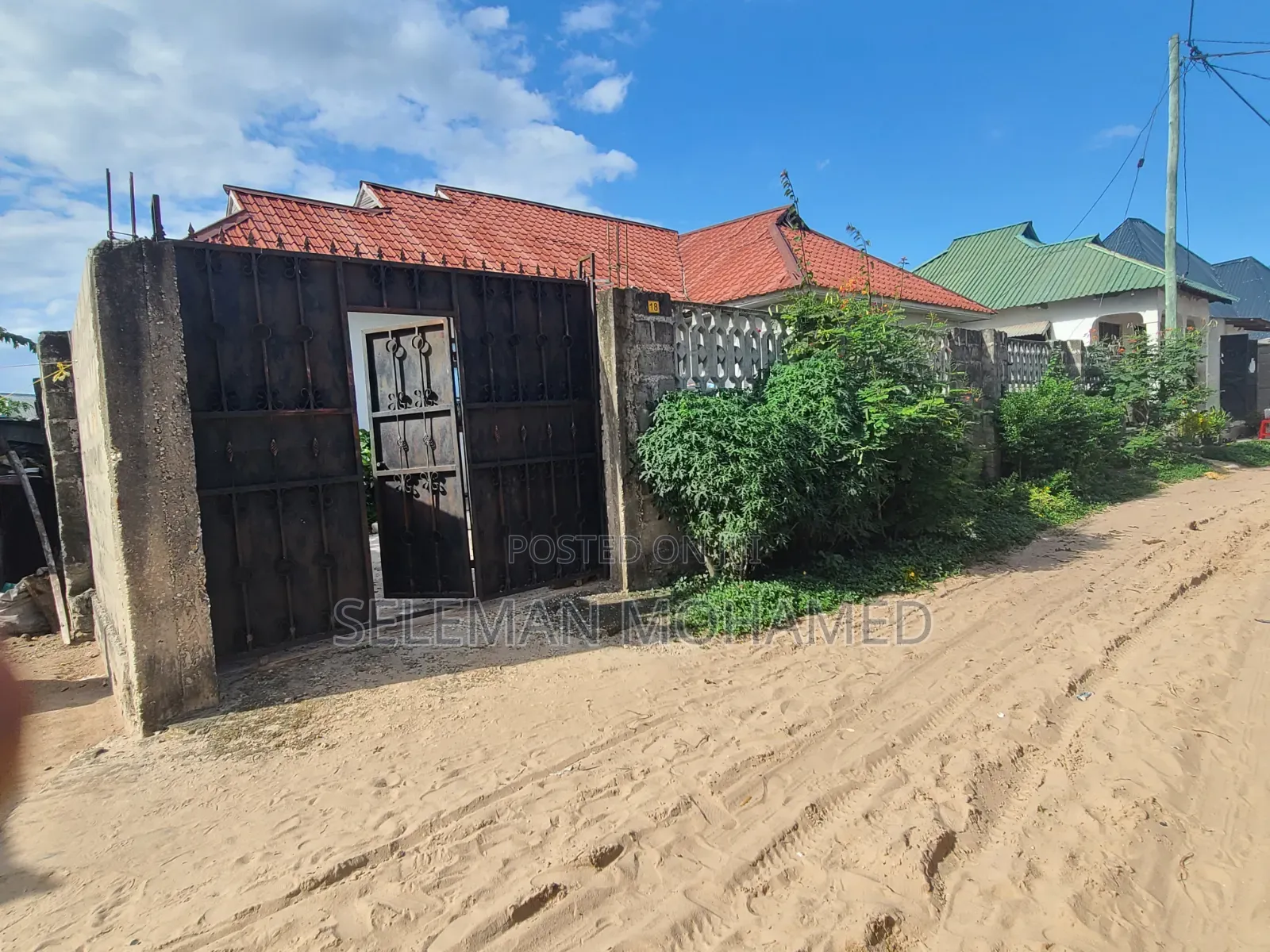 Furnished 3bdrm House in Biriani Real Estate, Chamazi for sale