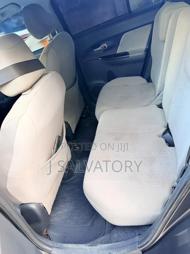 Toyota IST 2008 Gray