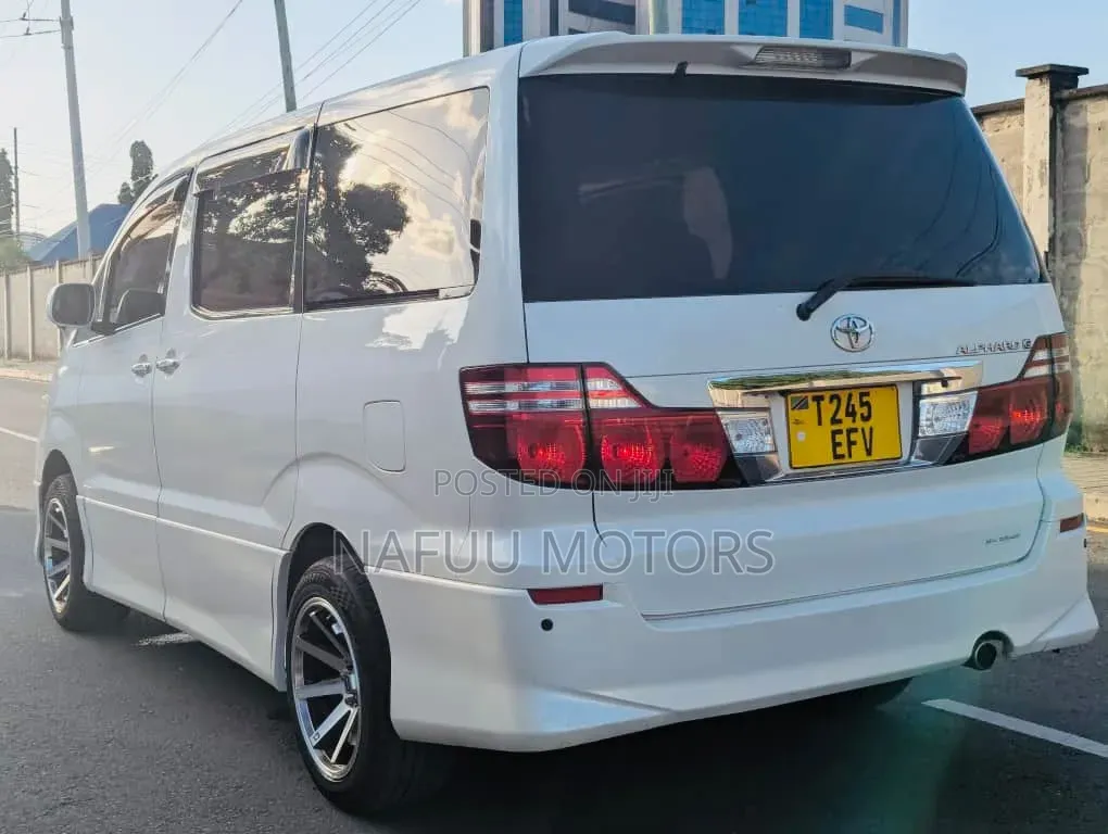 Toyota Alphard 2007 White