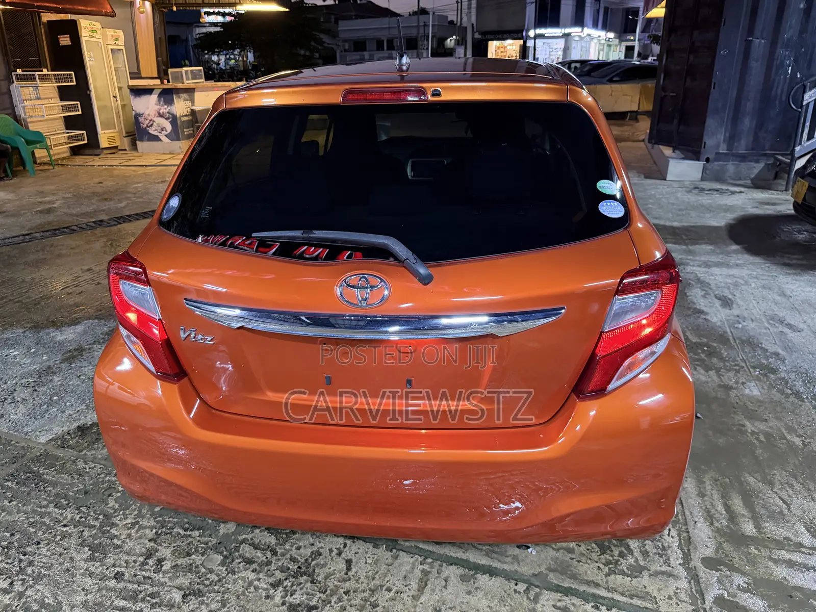 Toyota Vitz 1.0 FWD 5dr 2016 Orange