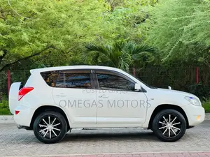 Toyota RAV4 2006 Pearl