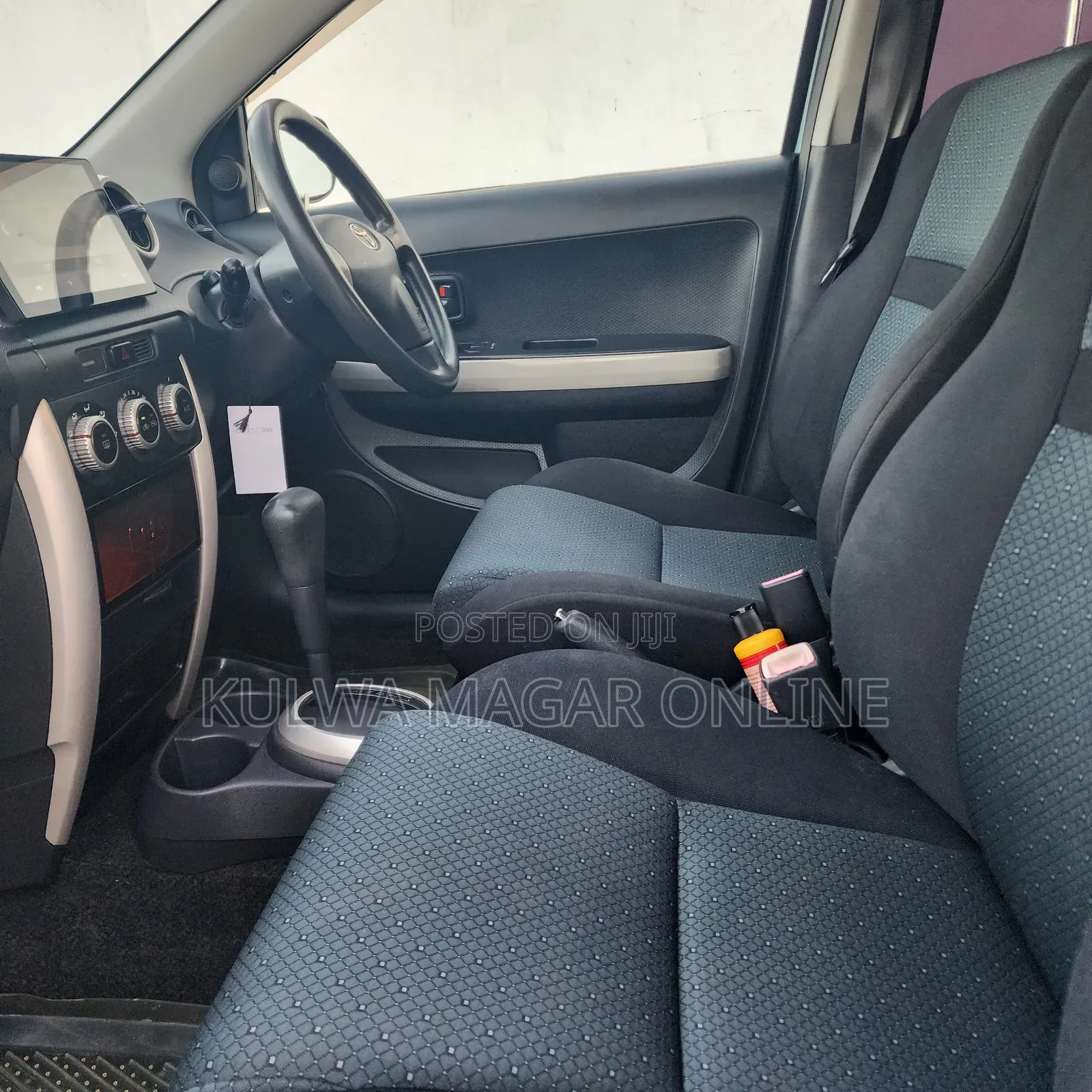 Toyota IST 2006 Blue