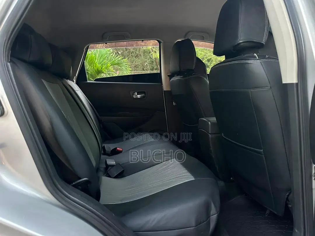 Nissan Dualis 2010 Silver