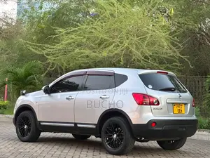 Nissan Dualis 2010 Silver
