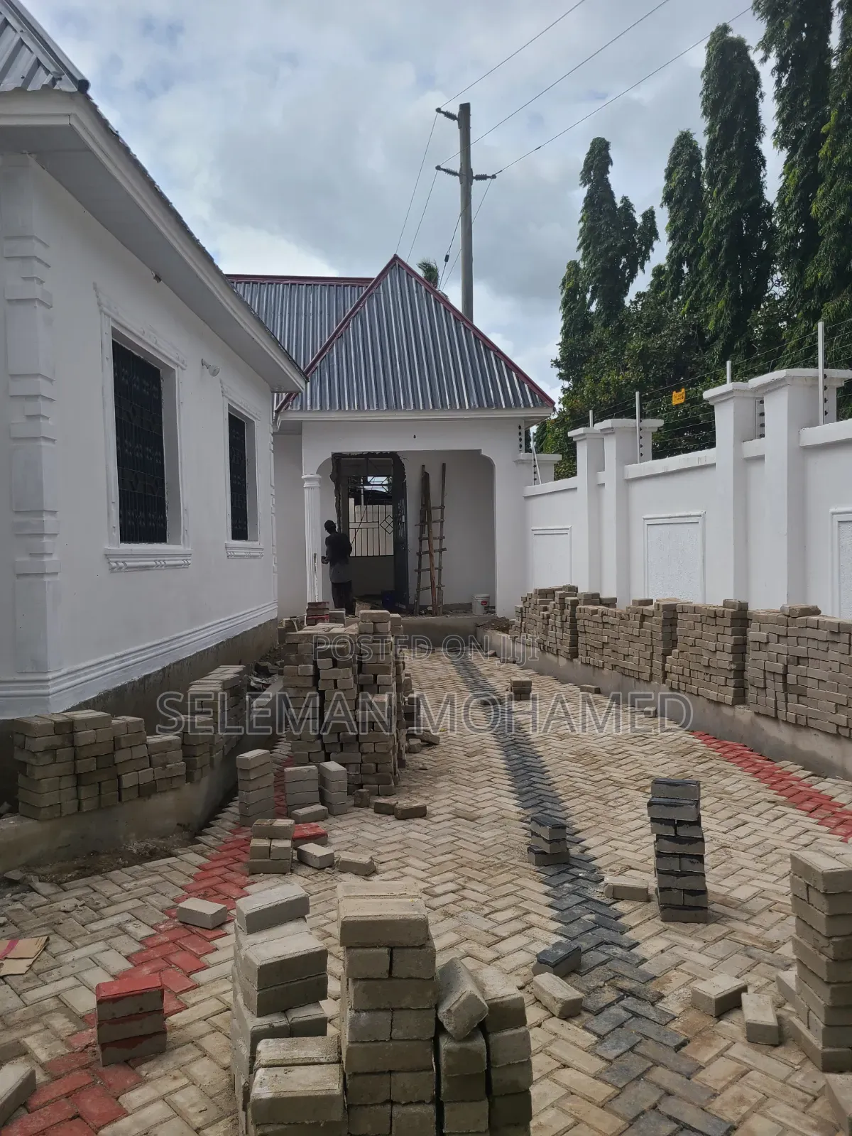 3bdrm House in Biriani Real Estate, Chamazi for sale
