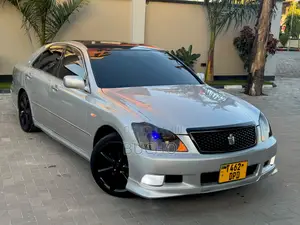 Toyota Crown 2007 Silver