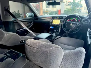 Toyota Crown 2007 Silver