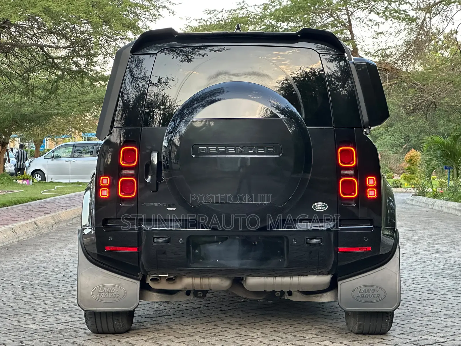 Land Rover Defender 2023 Matt Black