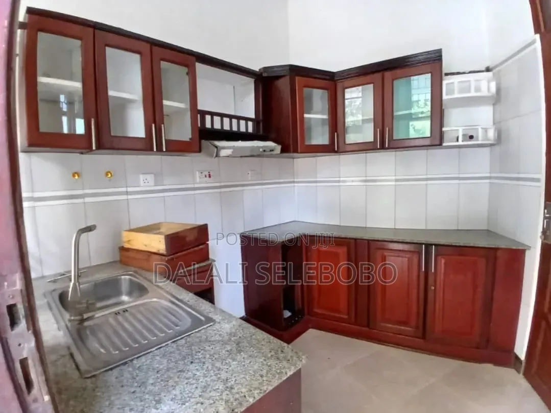 3bdrm Bungalow in Kimara Temboni for rent