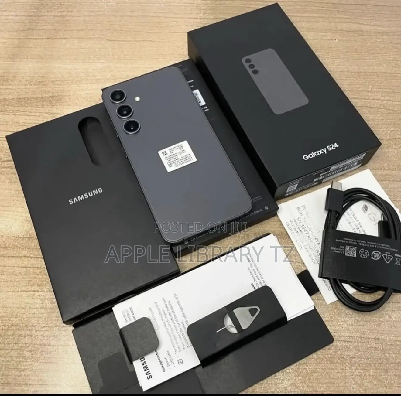 New Samsung Galaxy S24 128 GB Black