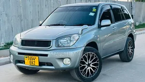 Toyota RAV4 2004 Silver