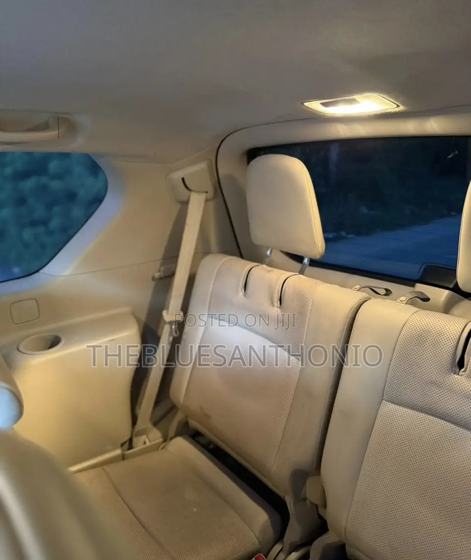 Toyota Land Cruiser Prado 2022 Black