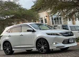 Toyota Harrier 2016 White