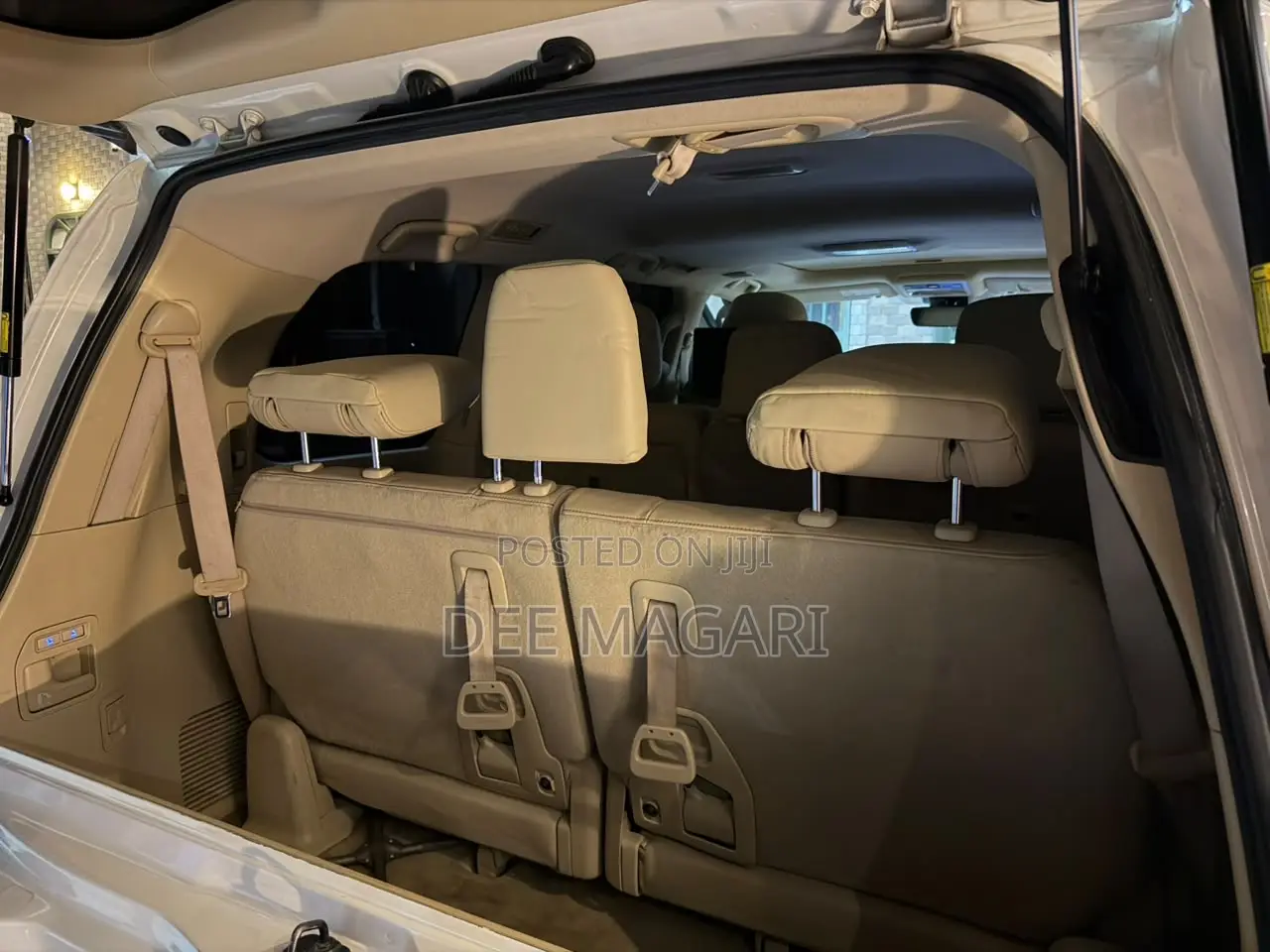 Toyota Land Cruiser 2016 White