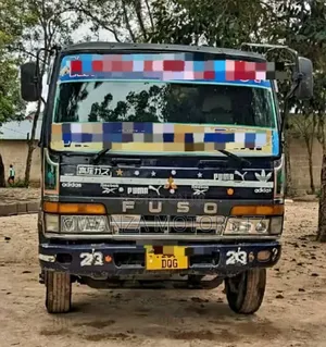 Fusso Tipper Mayai 2002 Black