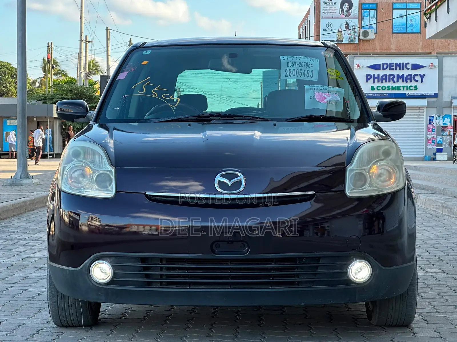 Mazda Verisa 2006 Maroon