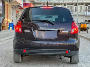 Mazda Verisa 2006 Maroon
