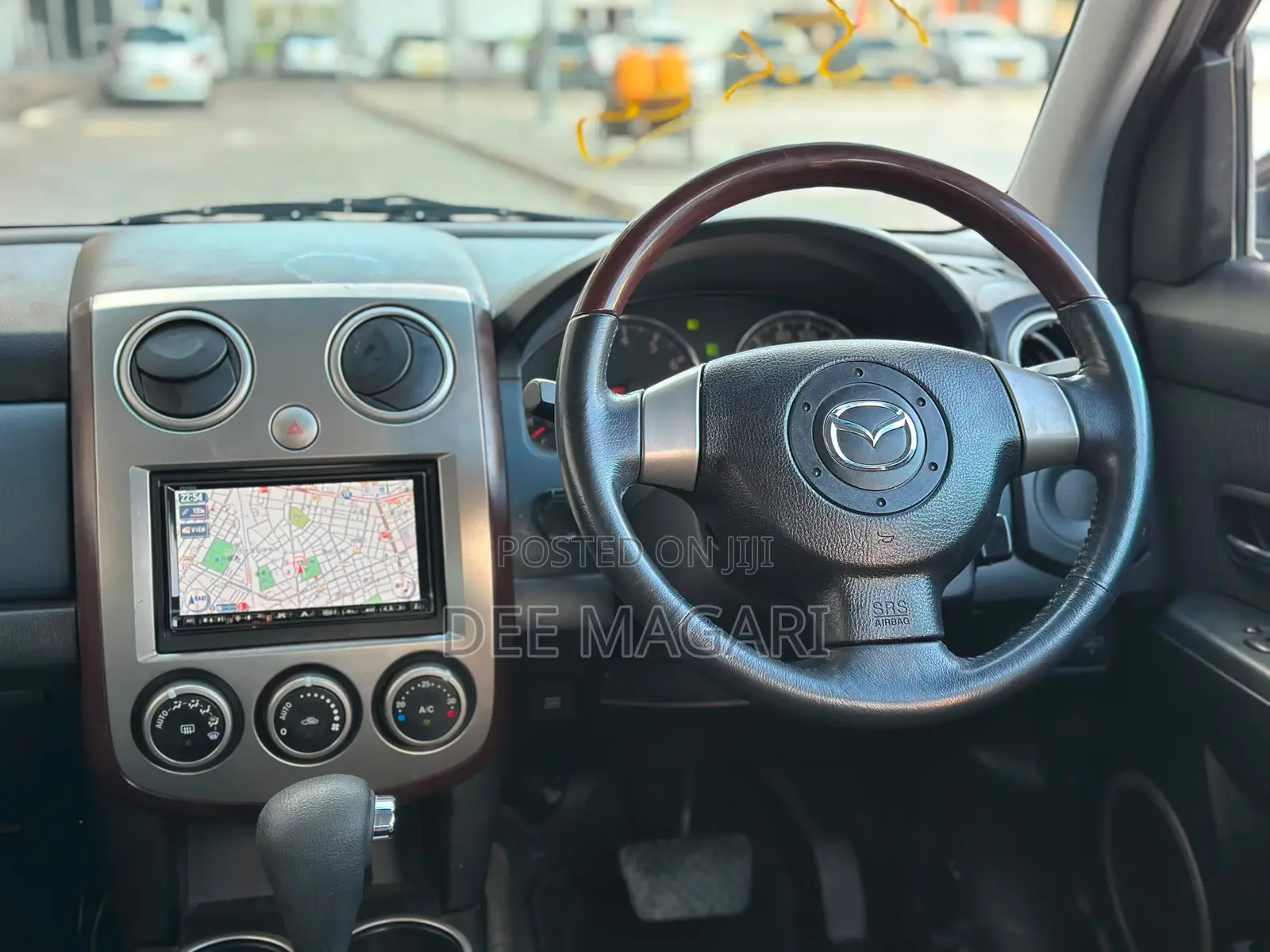 Mazda Verisa 2006 Maroon