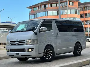 Toyota Quantum 2005 Silver