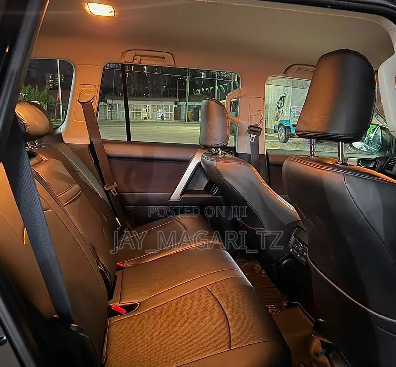 Toyota Land Cruiser Prado 2020 Black