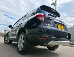 Toyota Vanguard 2008 Black