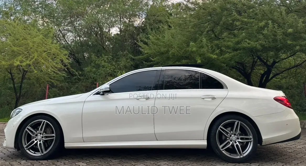 Mercedes-Benz E200 2017 White