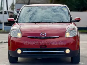 Mazda Verisa 2010 Red