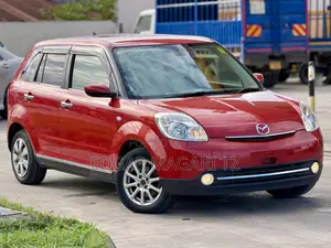 Mazda Verisa 2010 Red