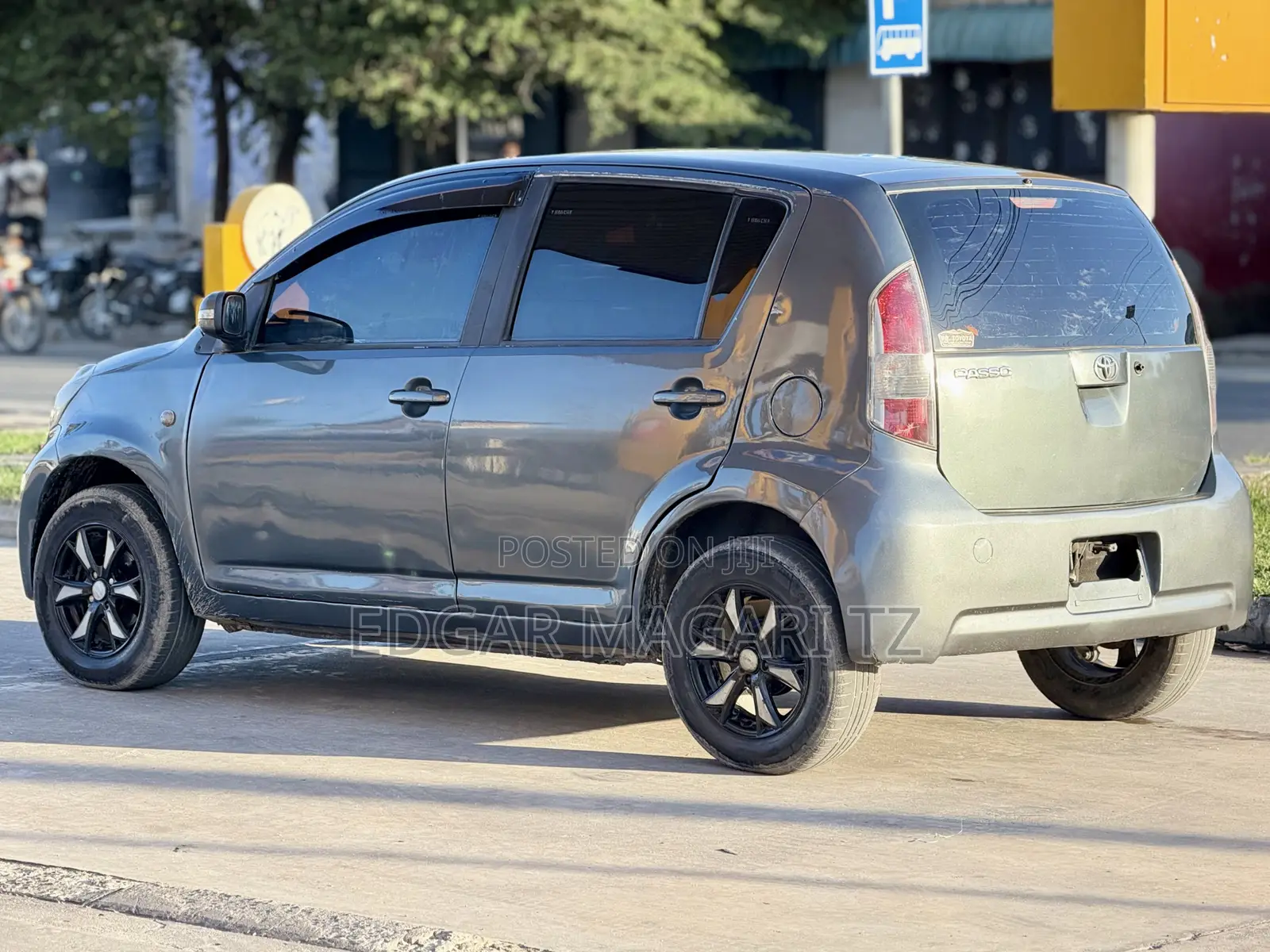 Toyota Passo 2005 Gray