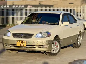 Toyota Mark II 2002 White