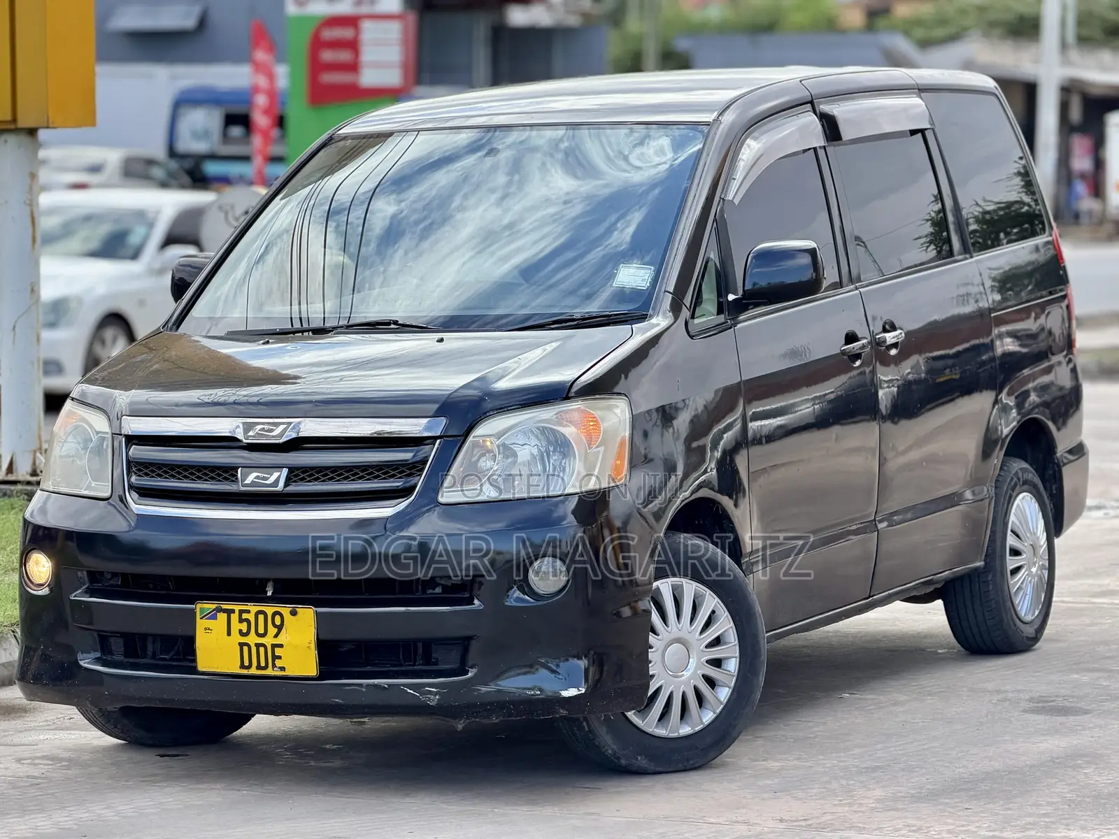 Toyota Noah 2007 Black