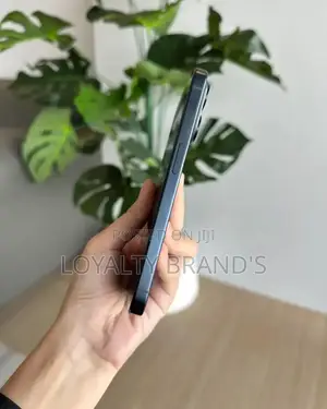 New Apple iPhone 15 Pro 256 GB Blue