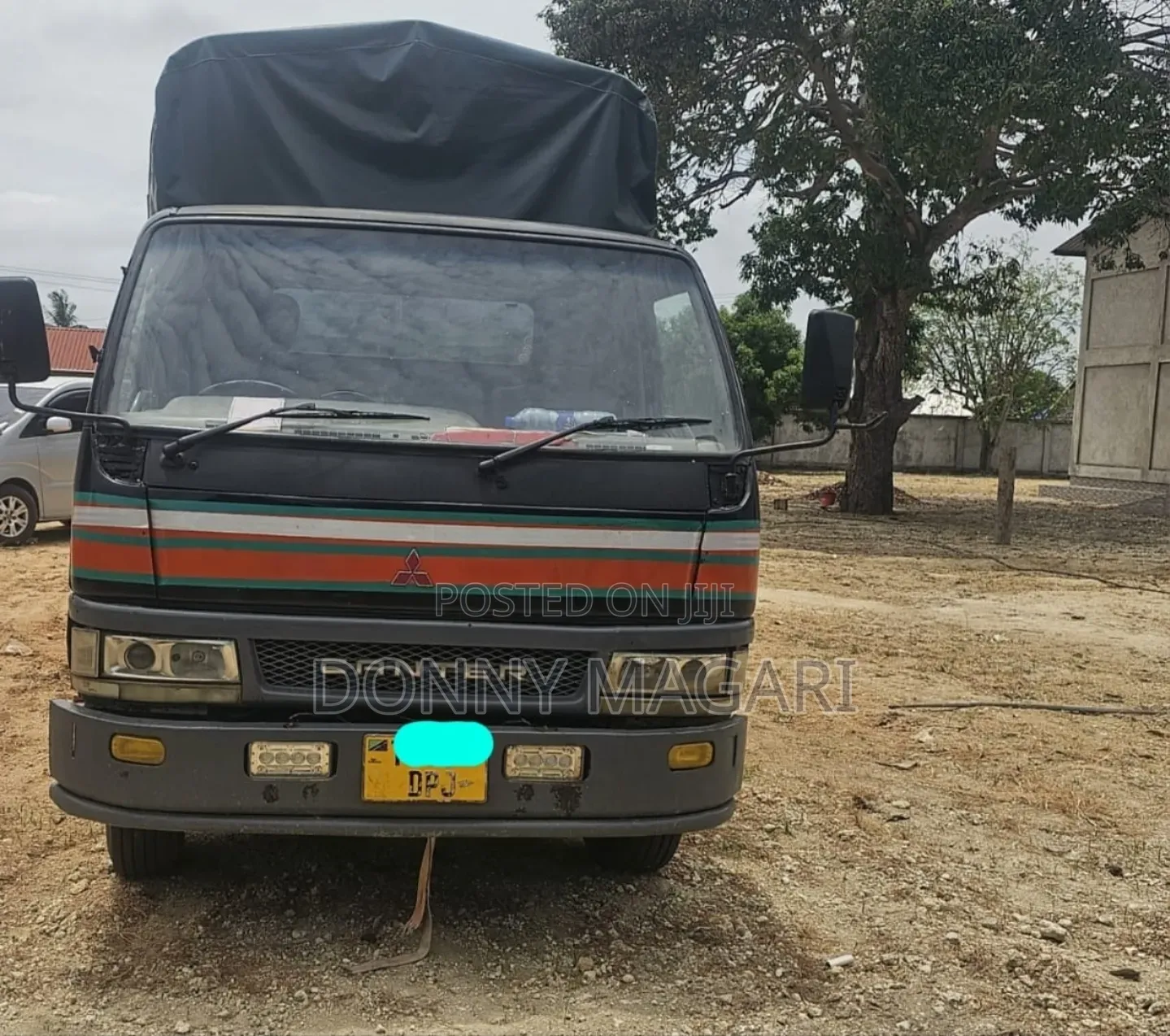Mitsubishi Canter 2004 Green